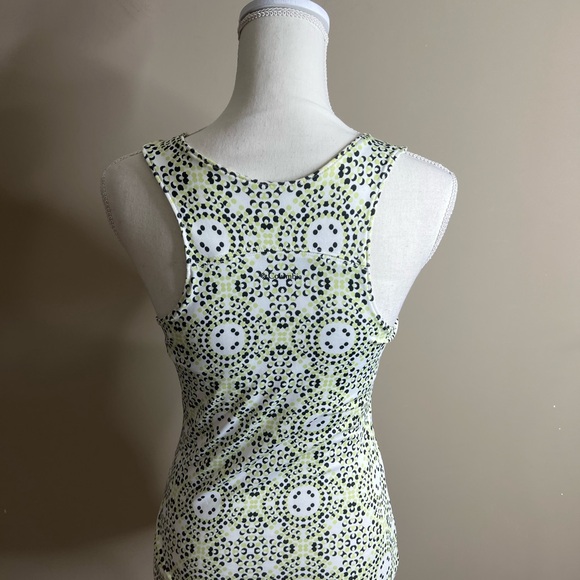 Columbia size small tank top built in shelf bra - Picture 9 of 10